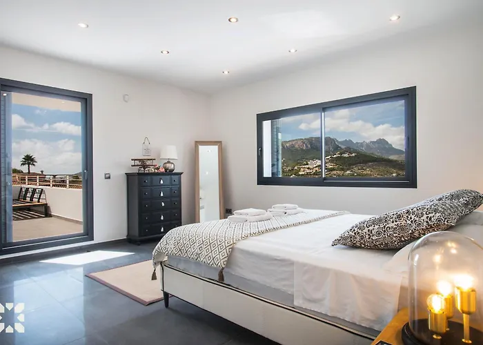 Caballito De Mar By Abahana Villa