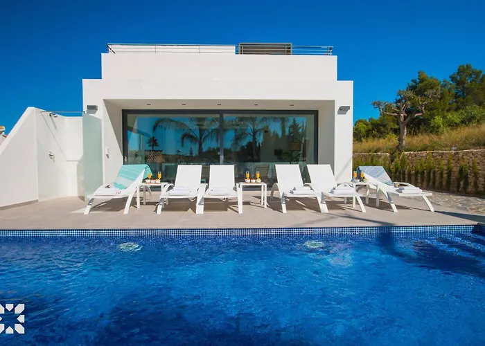 Villa Caballito De Mar By Abahana *